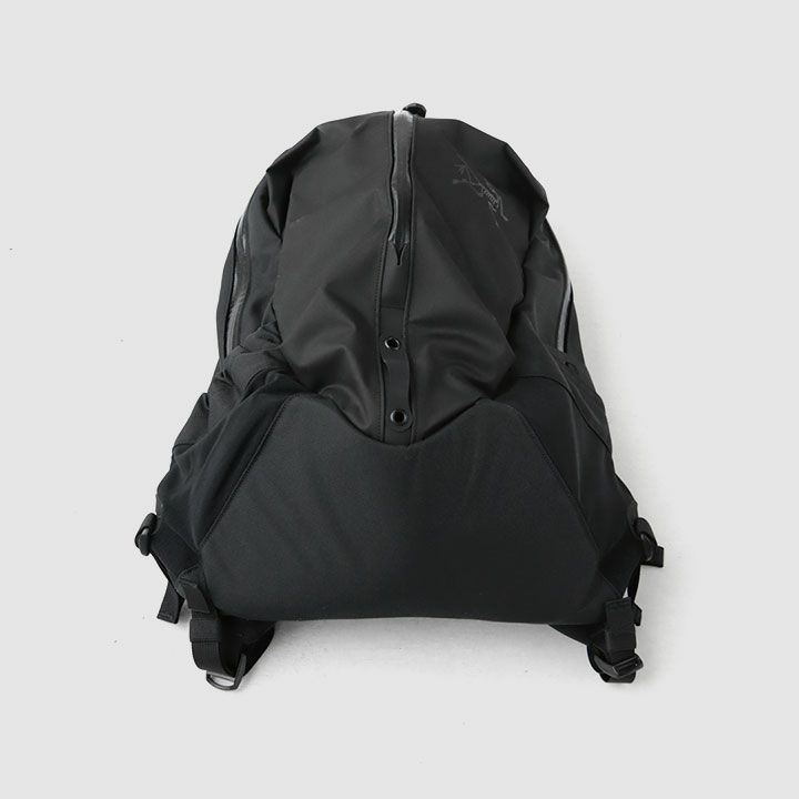 ARC'TERYX / アークテリクス アロー アークテリクスのアロー22はここがすごい！普段使いからアウトドアまで