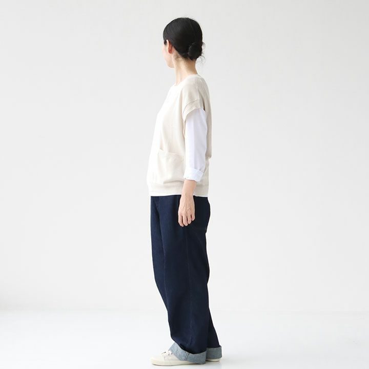 MARGARET HOWELL COTTON LINEN 定価30800円 578-3161001 ノースリーブニット ベスト 23SS ブラック マーガレットハウエル 5-0517M 258085 MARGARET HOWELL COTTON LINEN 定価30800円 578-3161001