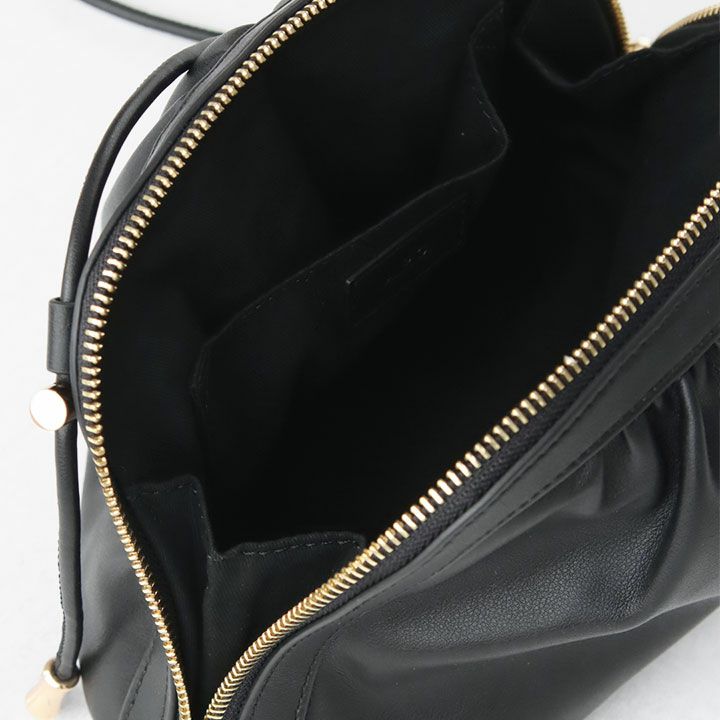 A.P.C.(アーペーセー) NINON ドローストリング ショルダーバッグ A.P.C.(アーペーセー) NINON ドローストリング ショルダーバッグ