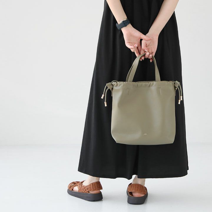 A.P.C.(アーペーセー) NINON ショッピングバッグ(SHOPPER-NINON)の通販