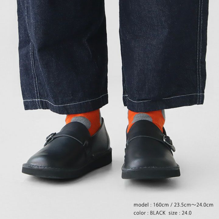 正面 着用 トゥ丸み ベルトデザイン