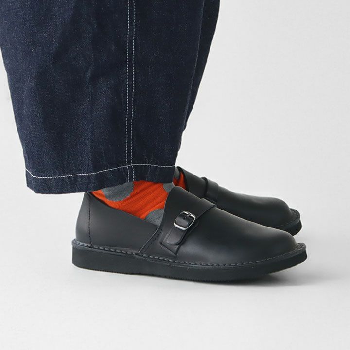 横から見た スリッポン フォルム