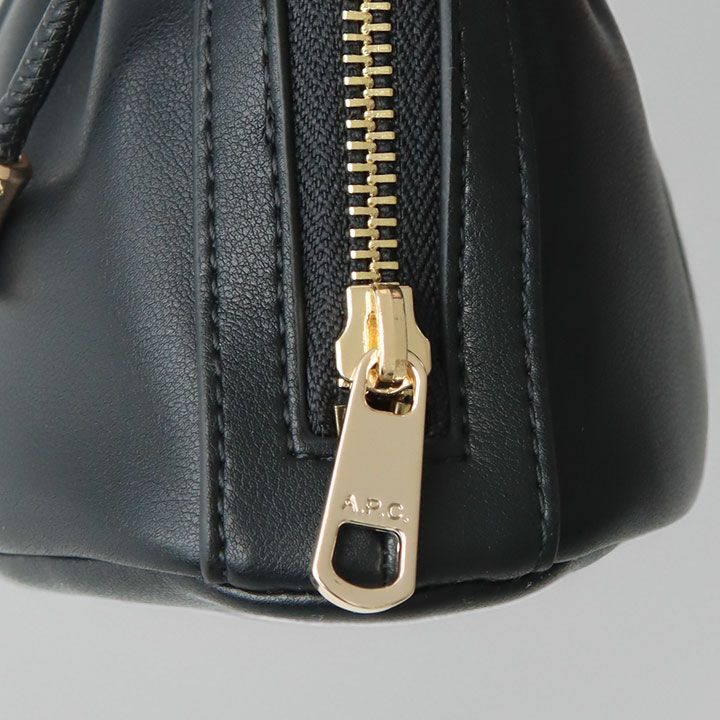 A.P.C. アーペーセー｜Ninon スモールドローストリングバッグ